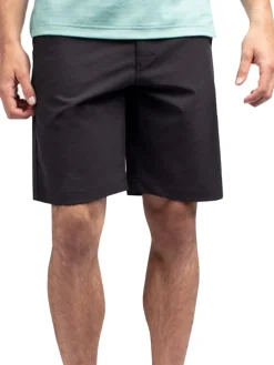 Travis Mathew Beck Short - Black