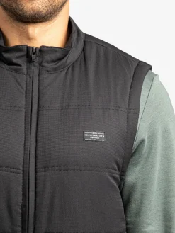 Travis Mathew Interlude Puffer Vest - Black